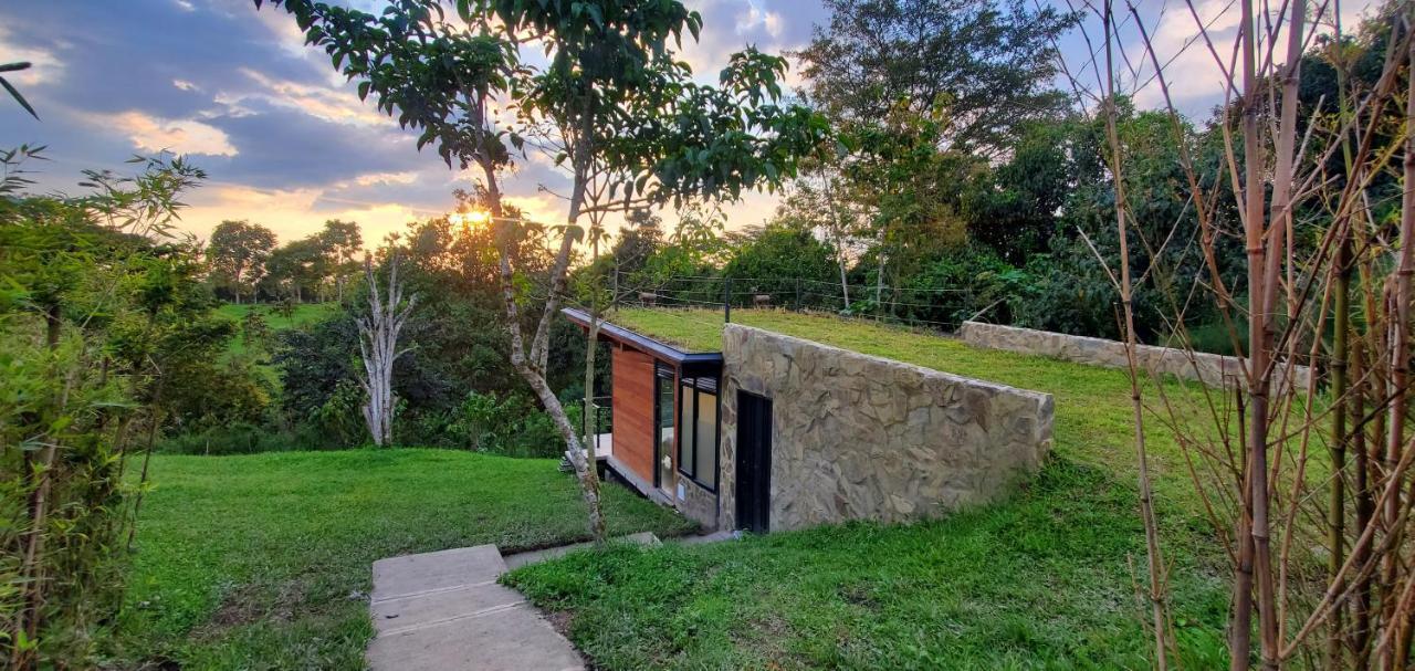 Ecohotel Alma Calarcá Exteriör bild