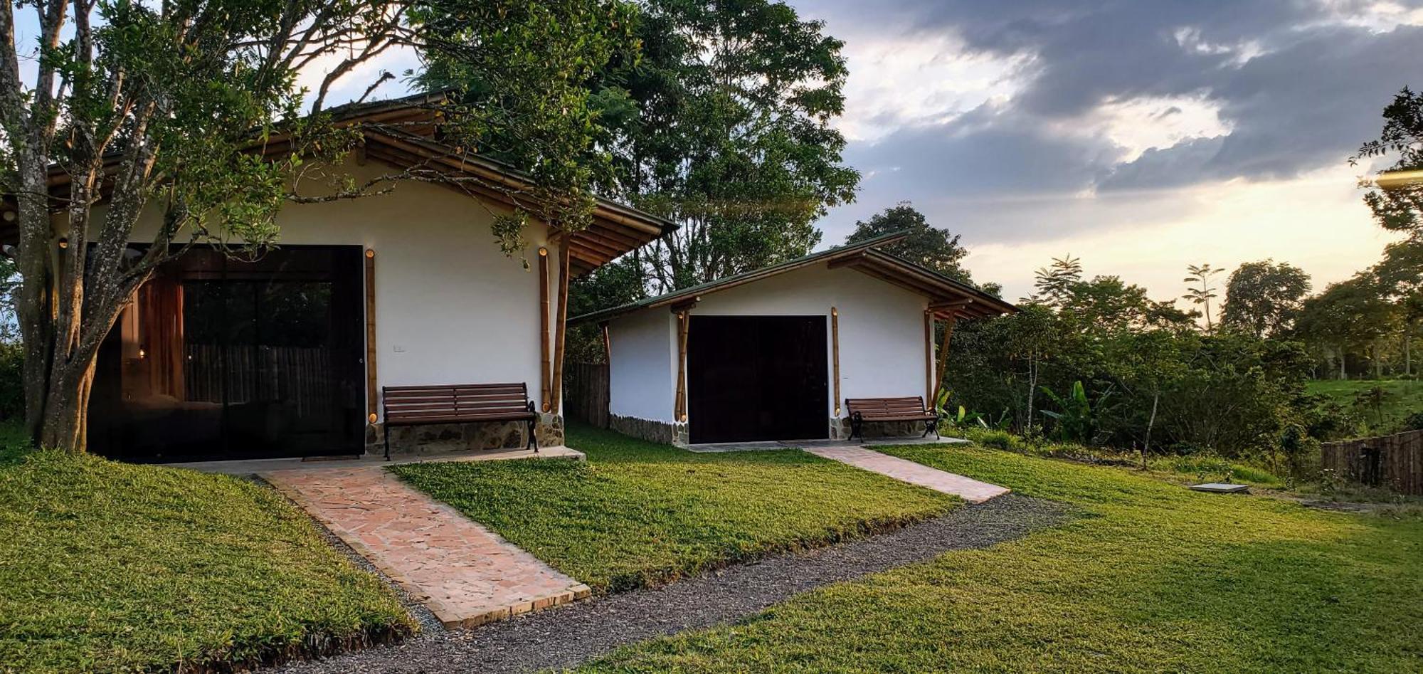 Ecohotel Alma Calarcá Exteriör bild