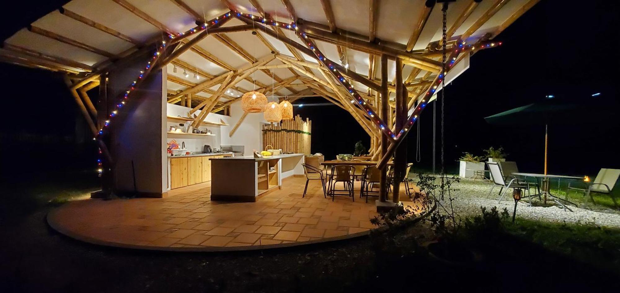 Ecohotel Alma Calarcá Exteriör bild