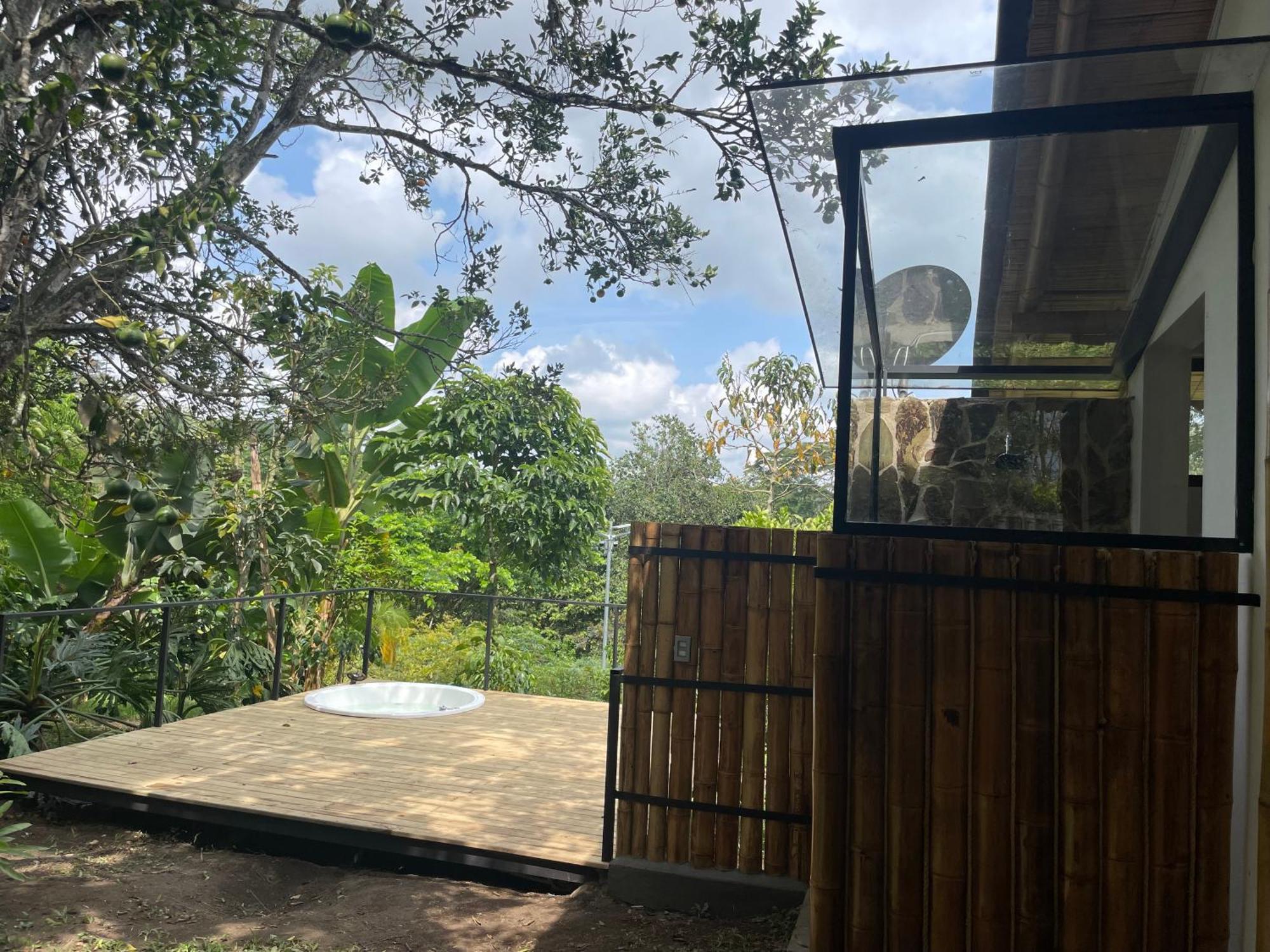 Ecohotel Alma Calarcá Exteriör bild
